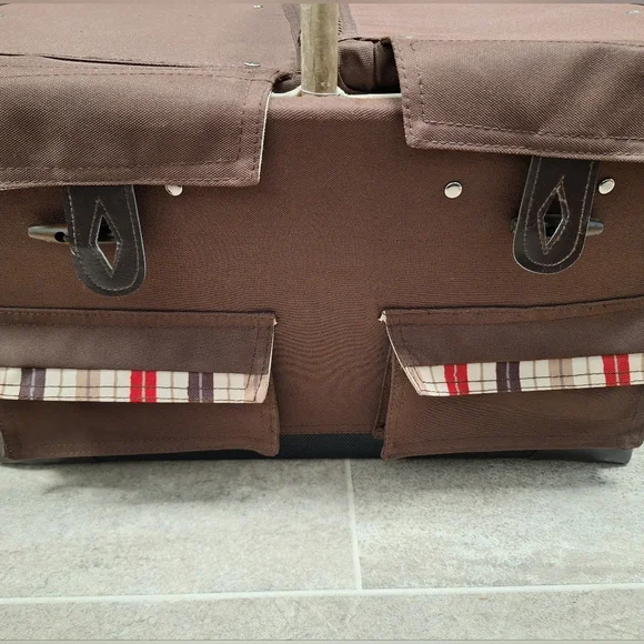 Picnic Time Picnic basket set- New with tags - Picture 7 of 7